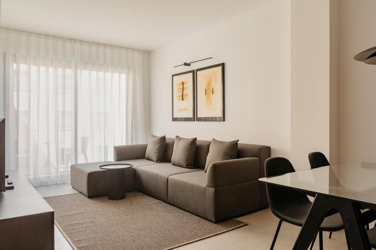 Europa Apartments L'Hospitalet de Llobregat Esterno foto