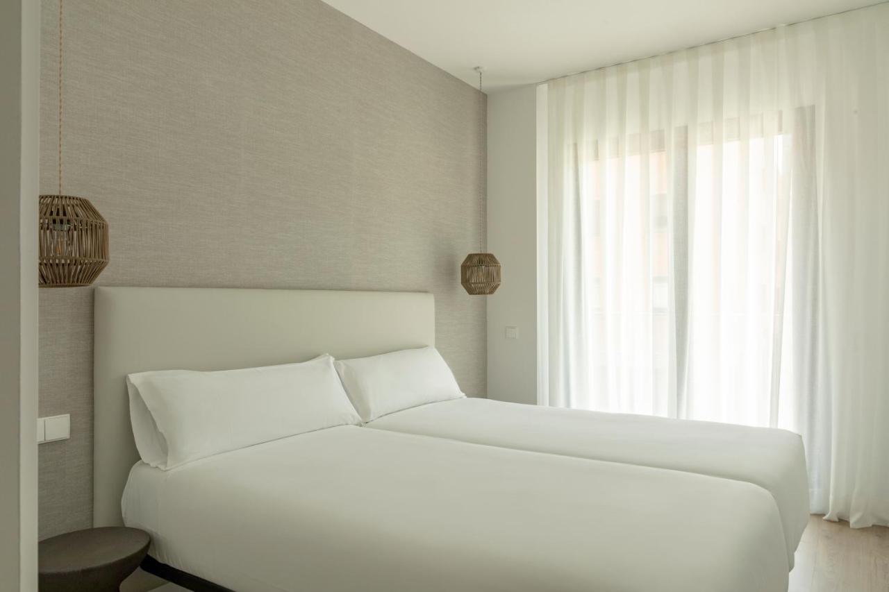Europa Apartments L'Hospitalet de Llobregat Esterno foto
