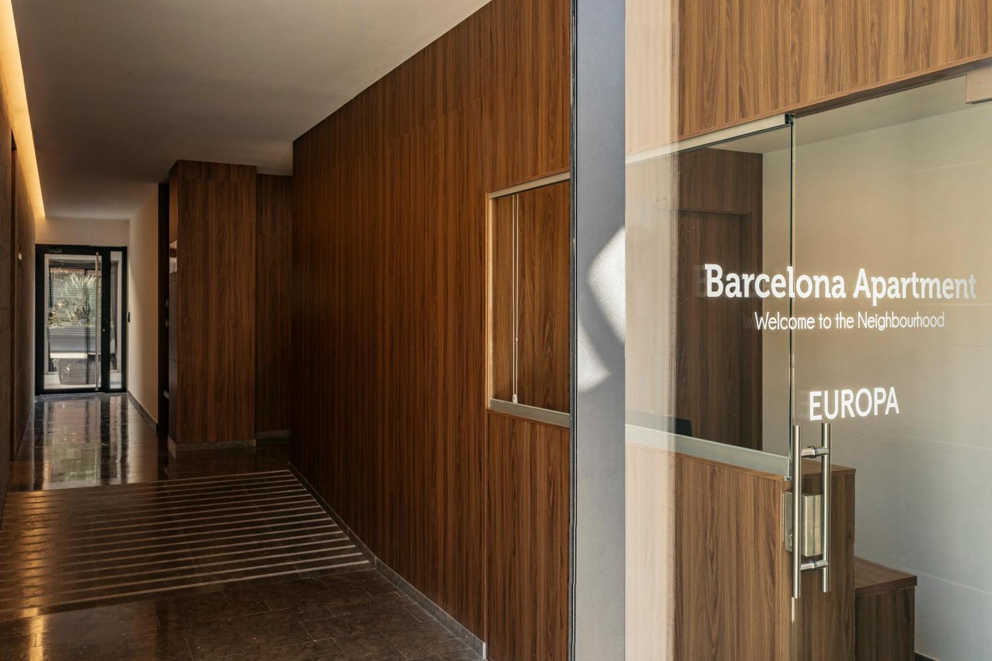 Europa Apartments L'Hospitalet de Llobregat Esterno foto